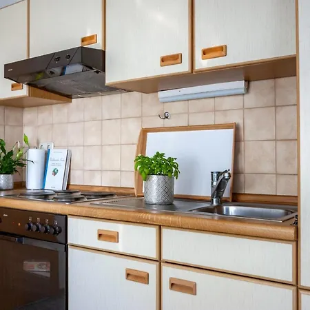 Knusthof - 1 * Albertsdorf